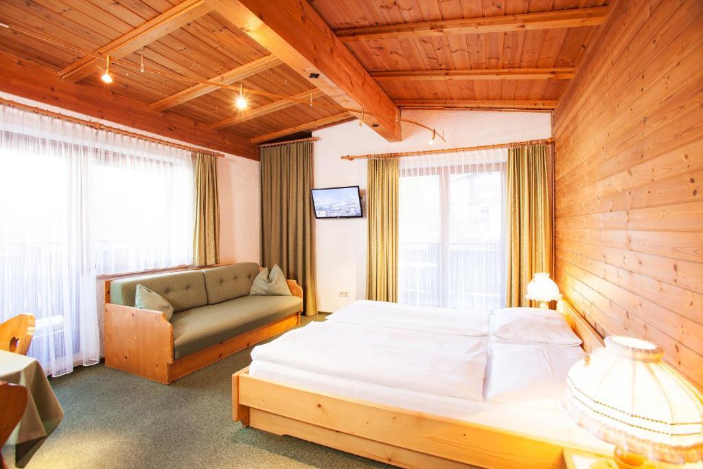 Johannahof Appartements Kaprun Szoba fotó